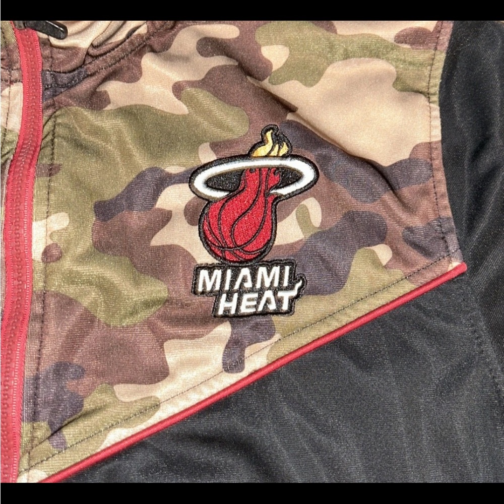 Miami Heat Jacket Mens Medium Zipway  Commando Full Zip Black Camo Hooded NBA - Picture 3 of 5
